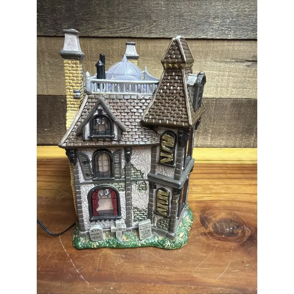 Lemax Spooky Town Halloween Alford Mansion Illuminated Haunted House-flaws